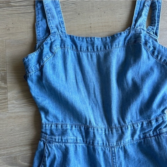 Madewell Denim Apron Bow-Back Jumpsuit size 00 - Picture 6 of 11